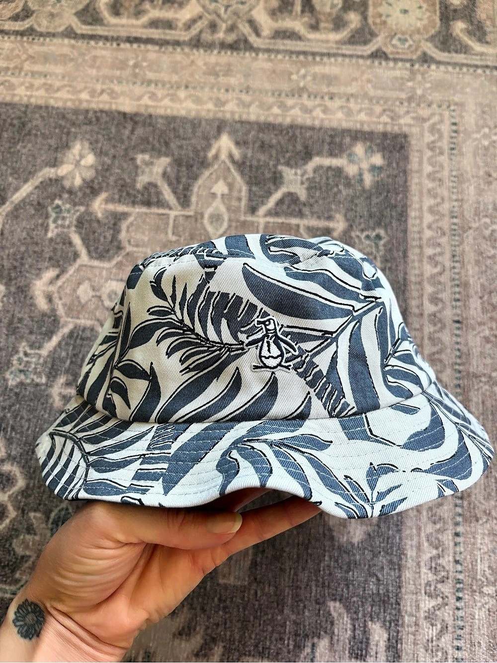 Penguin Floral Bucket Hat in Blue & White NWT